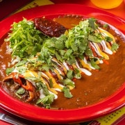 엔칠라다: 치킨, 비프, 아보카도 메뉴 사진(네이버)