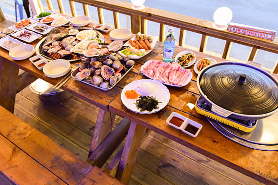 조개찜+삼겹살+칼국수(2인) 메뉴 사진(네이버)