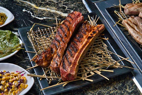 볏짚훈연흑소우대갈비