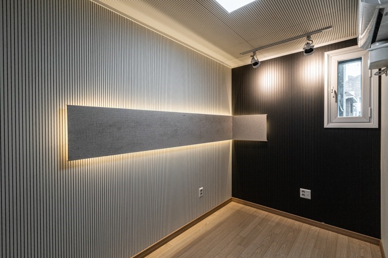 Studio image 2