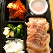 돈고래수육도시락 메뉴 사진(네이버)