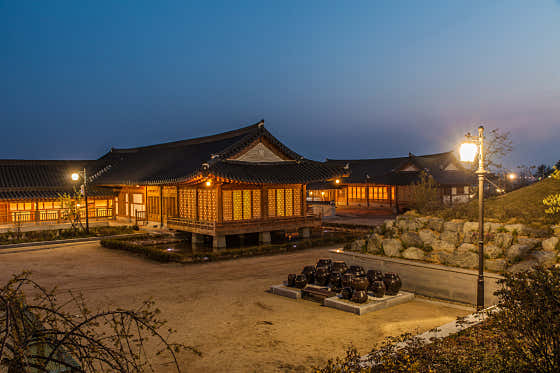 한옥호텔 영산재 · 네이버 지도·플레이스 5