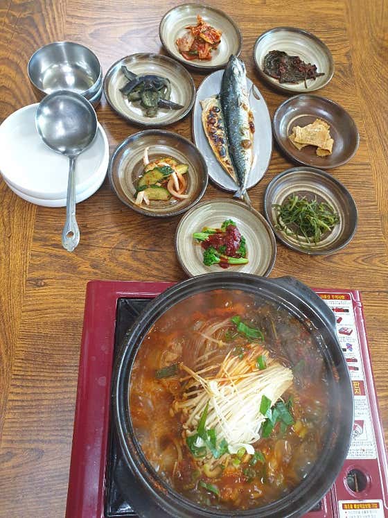 김치 등갈비찜 1인 (2인이상) 메뉴 사진(네이버)