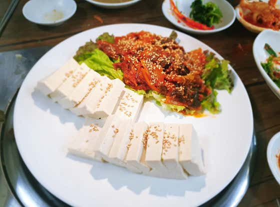 두부김치 메뉴 사진(네이버)