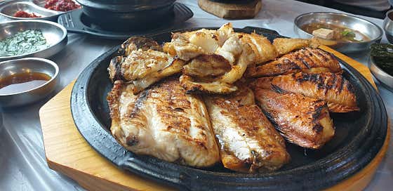 모듬생선구이+해물된장뚝배기+영양돌솥밥 메뉴 사진(네이버)
