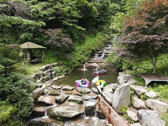 덕유산 병곡계곡펜션캠핑 대표이미지