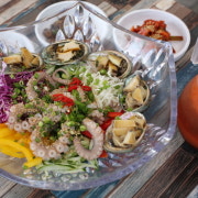 산낙지전복물회 메뉴 사진(네이버)