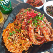 산낙지배추초무침 메뉴 사진(네이버)