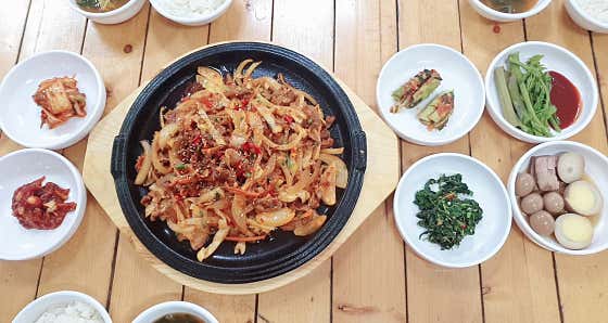 제육정식(2인이상) 메뉴 사진(네이버)