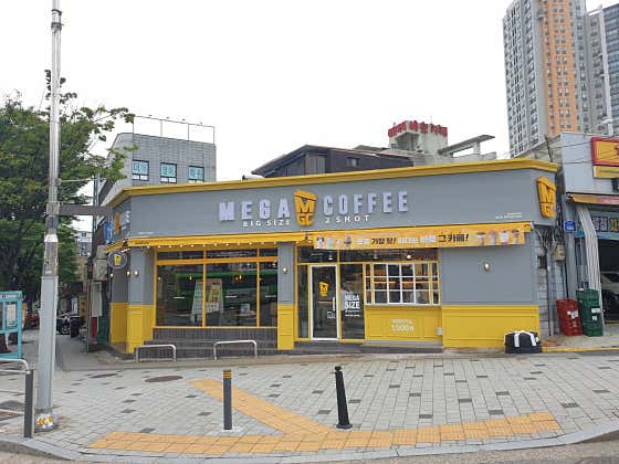 메가MGC커피 해군회관사거리점
