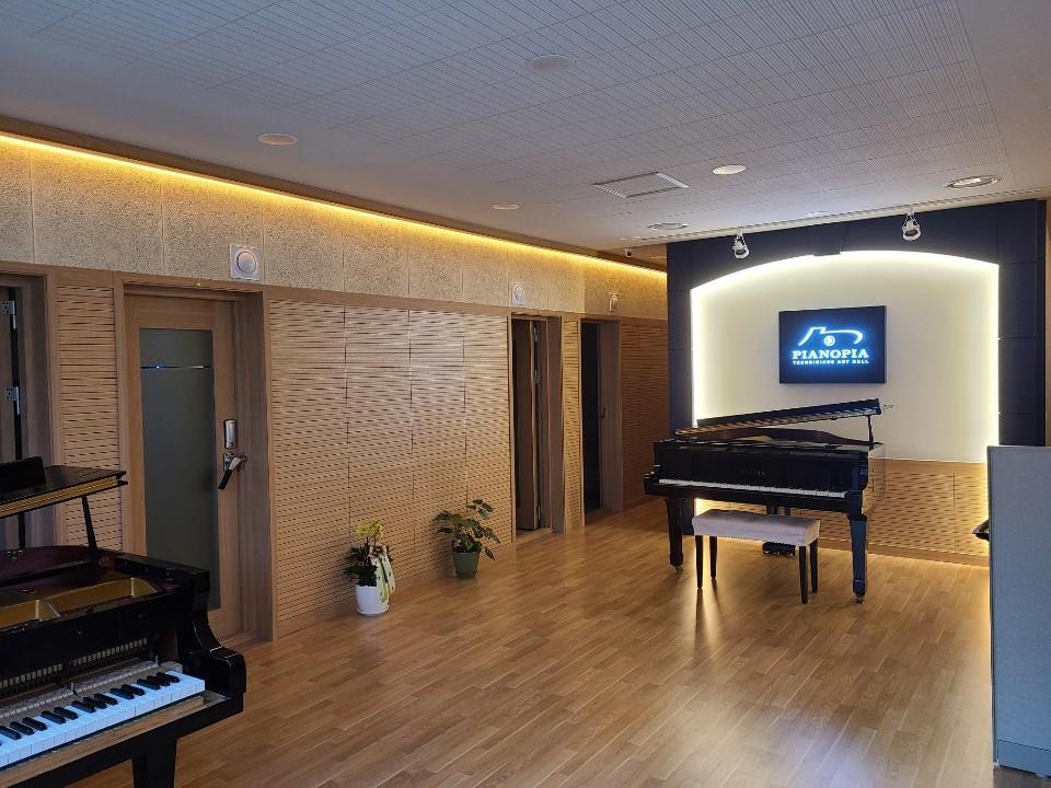 Studio image 2