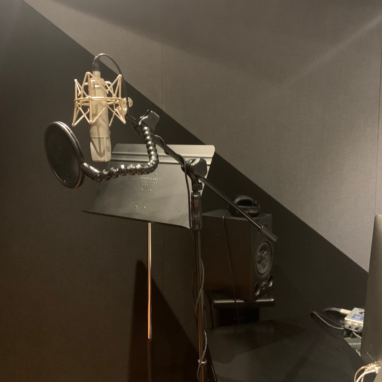 Studio image 5