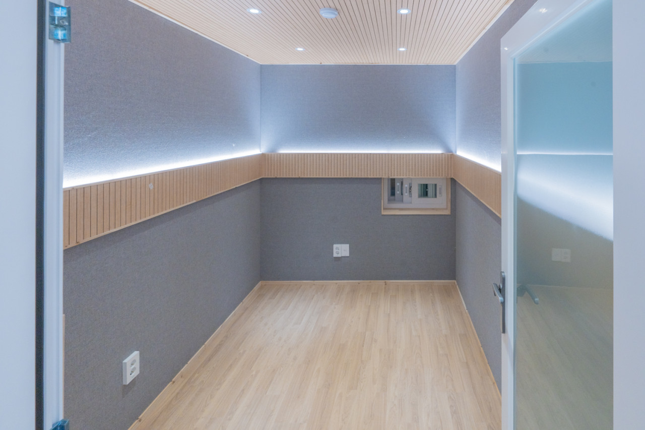 Studio image 1