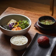 숙성육회비빔밥(Lunch) 메뉴 사진(네이버)