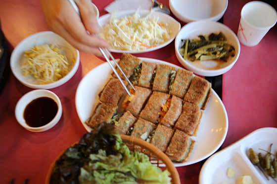 메밀전병 메뉴 사진(네이버)