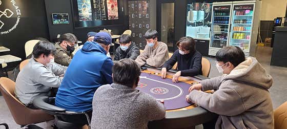 넘버원홀덤플레이스