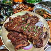 돼지갈비 메뉴 사진(네이버)