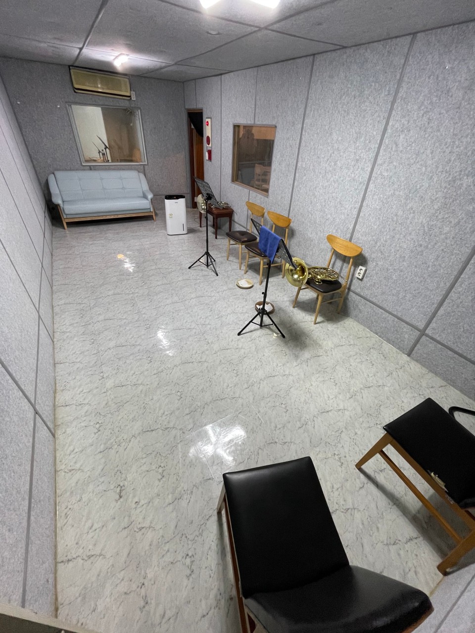 Studio image 4