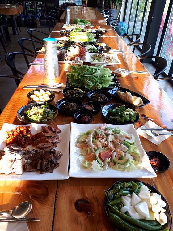 오리훈제정식 메뉴 사진(네이버)