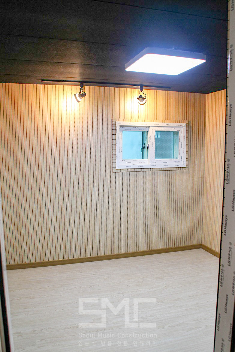 Studio image 2