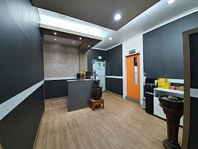 아우라테라피 (본동) 매장 사진 3