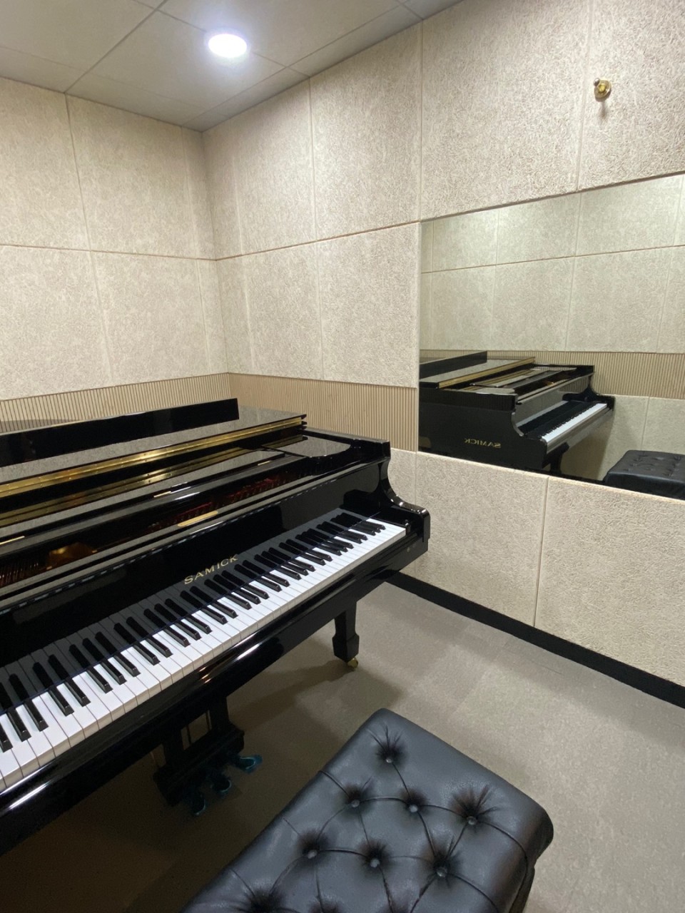 Studio image 5