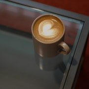 VANILLA LATTE 메뉴 사진(네이버)