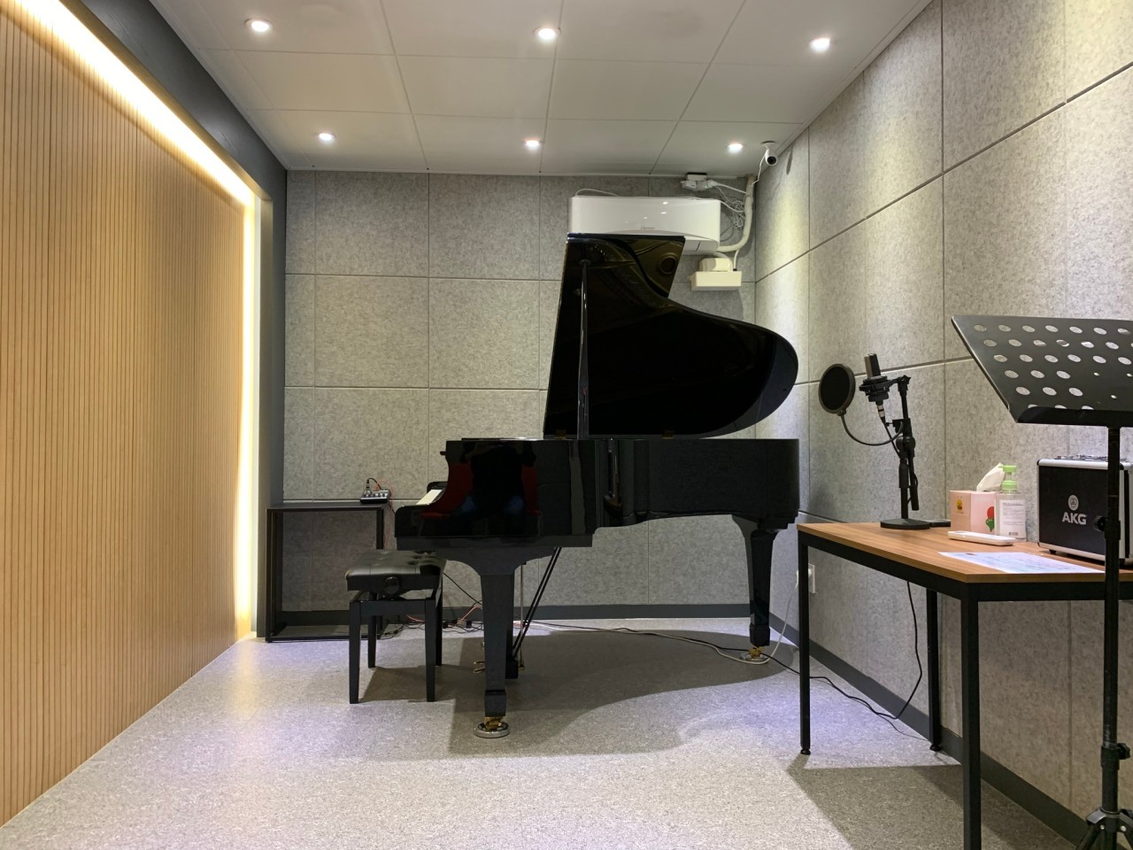 Studio image 3