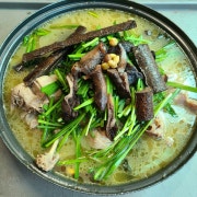 능이 옻 백숙 (토종닭,오리) 메뉴 사진(네이버)