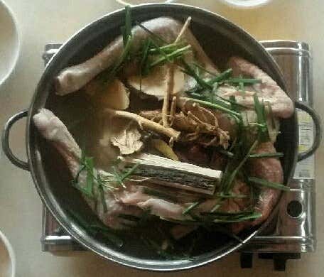 옻오리백숙 메뉴 사진(네이버)