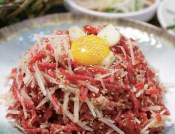 육회(200g) 메뉴 사진(네이버)