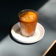 플랫화이트 메뉴 사진(네이버)