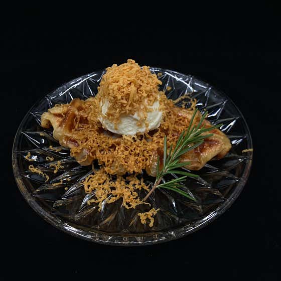 브라운 치즈 크로플 메뉴 사진(네이버)