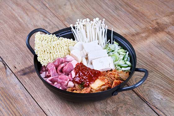 김치찌개 메뉴 사진(네이버)