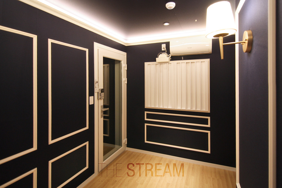 Studio image 4