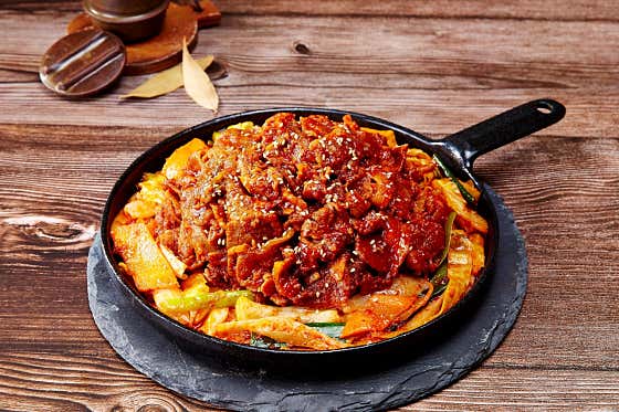 밥도둑 제육볶음 메뉴 사진(네이버)