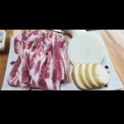한돈 생삼겹살(150g) 메뉴 사진(네이버)
