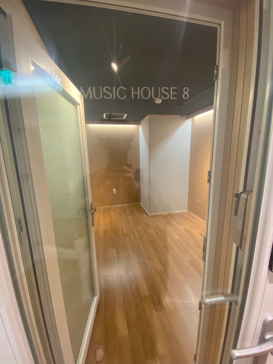 Studio image 4
