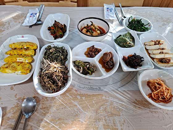 아침정식 메뉴 사진(네이버)