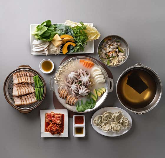 명동칼국수샤브샤브 신설동점