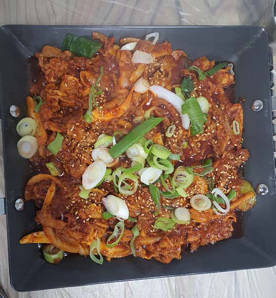 제육볶음 2인 메뉴 사진(네이버)