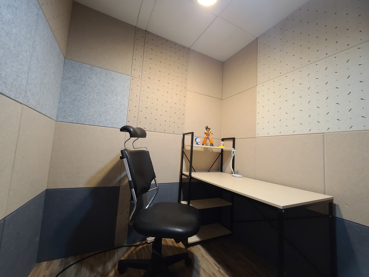 Studio image 5