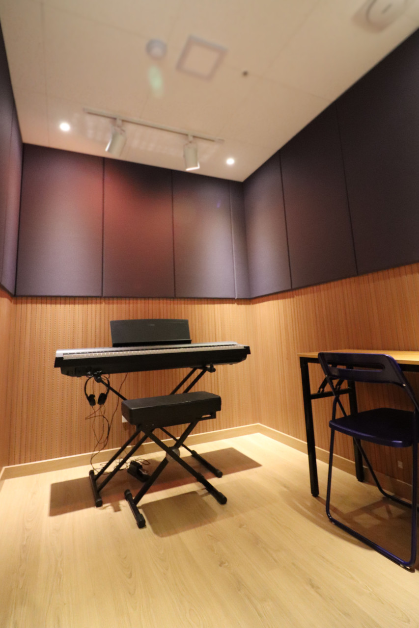 Studio image 5