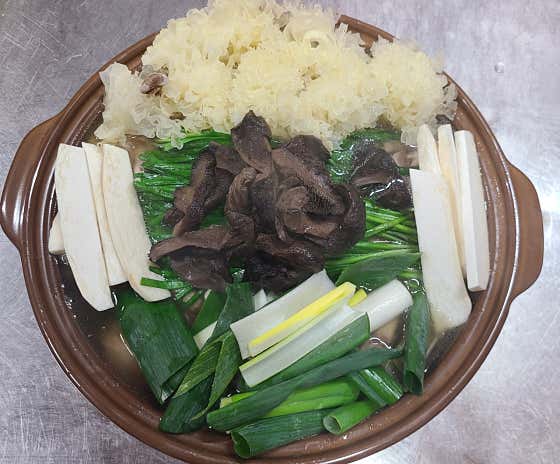 한방능이백숙(닭,오리) 메뉴 사진(네이버)