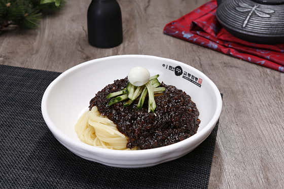 만구짜장면 메뉴 사진(네이버)