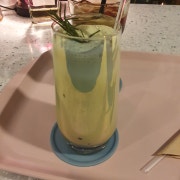 녹차라떼(ice) 메뉴 사진(네이버)