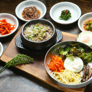 뚝배기불고기+비빔밥 메뉴 사진(네이버)