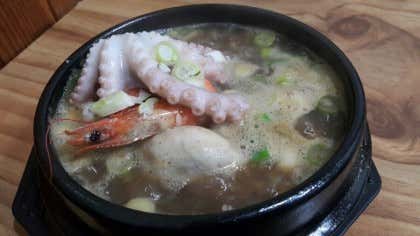 능이전복삼계탕 메뉴 사진(네이버)