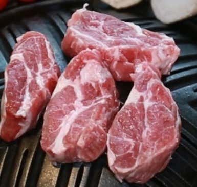 生 고급양등심(180g) 메뉴 사진(네이버)