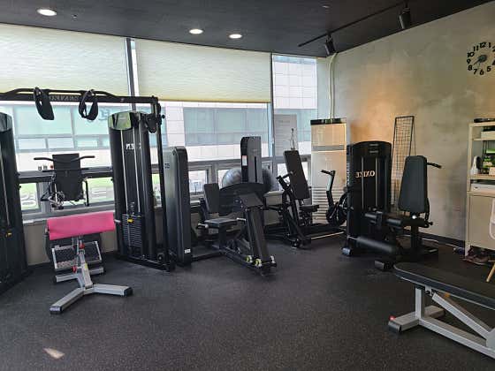 B2B PT STUDIO